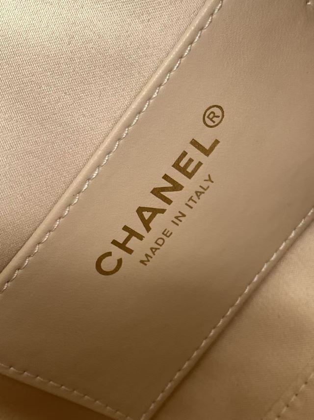 Ch**el 25c hobo bags